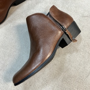 百搭短踝切尔西女靴 粗跟时尚 25年女靴新款 出口真皮秋冬新款