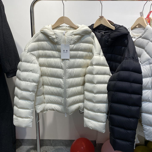 白鸭绒短款羽绒服连帽宽松显瘦
