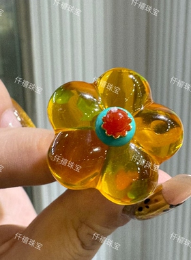 原创设计款时尚可爱花花松松小滴流琥珀小花戒指旺财多巴胺礼物