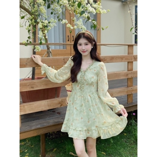 收腰显瘦荷叶边短裙 气质V领碎花连衣裙女夏季 MOBAI默白 小芙春
