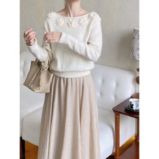 MOBAI默白【清仓5折】淑女风手工立体花亮片一字领毛衣上衣