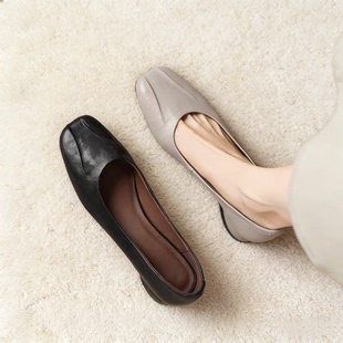 2026新款简约通勤单鞋夏季透气女鞋方头百搭浅口一脚蹬粗跟妈妈鞋