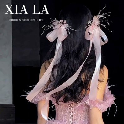 粉色蝴蝶结甜美新娘头饰