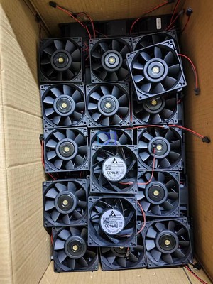 PFB0924GHEABBACS510/550风扇