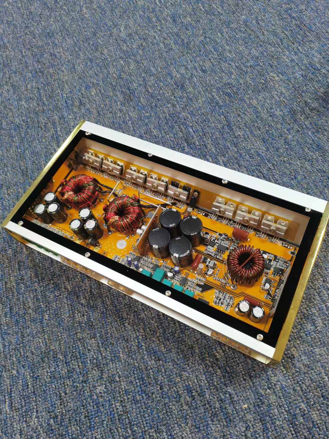 发烧汽车功放1800.1数字车载大功率单路汽车低音炮功放12V DD来福