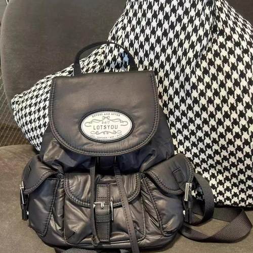 lotsyou双肩包JENNIE背包书包