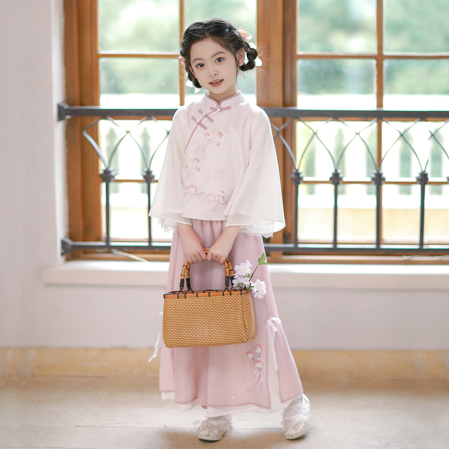 旗铂汉服女童日常可穿两件套秋装图片