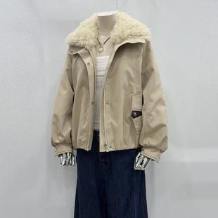 羊羔毛大翻领加绒外套女冬季韩系时尚宽松设计感百搭加厚工装棉服