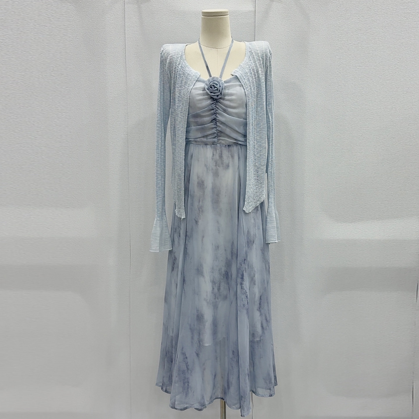 防晒针织开衫+吊带连衣裙两件套女夏法式气质温柔风显瘦时尚套装