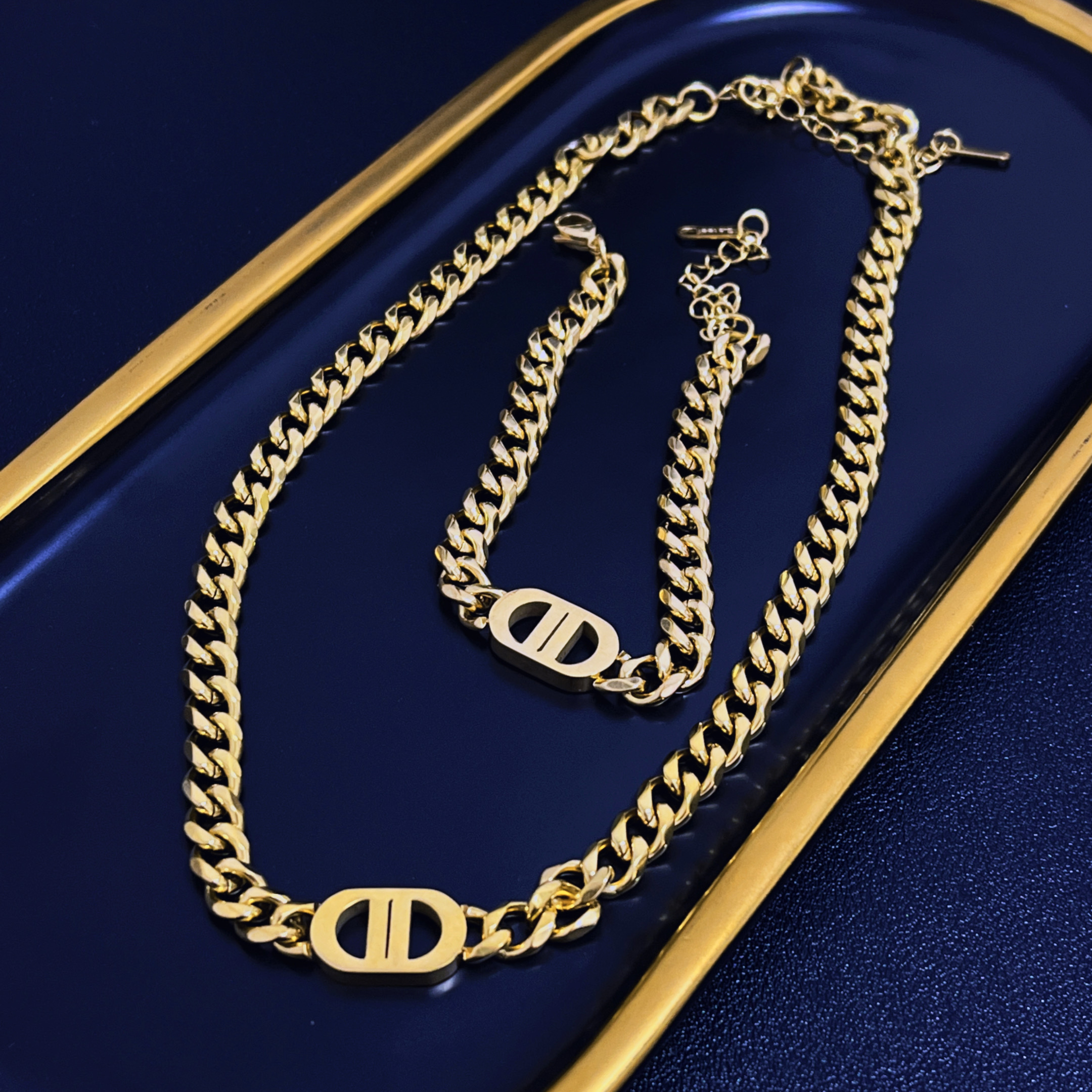 钛钢链条猪鼻不锈钢项链跨境ins时尚毛衣链小众高级感饰品套装女