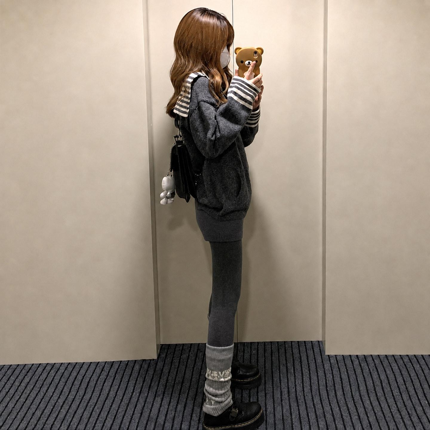 灰色短裤女2026新款秋针织小个子显瘦外穿热裤辣妹韩系休闲毛衣裤