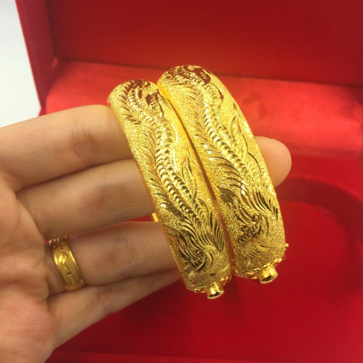 新娘婚庆龙凤手镯沙金结婚饰品新款镀金手镯套装贵妃款民族风设计