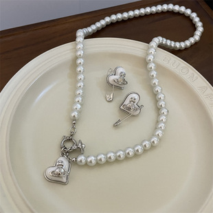 小众设计爱心土星回形针珍珠项链耳环配饰轻奢风高级感个性颈链女