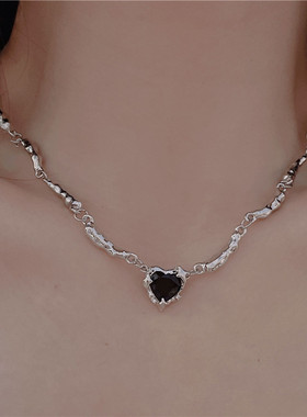 银色熔岩金属宝石爱心短项链幻影系列轻奢小众高级颈链锁骨链女