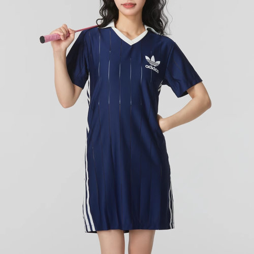 阿迪达斯三叶草POLO领连衣裙