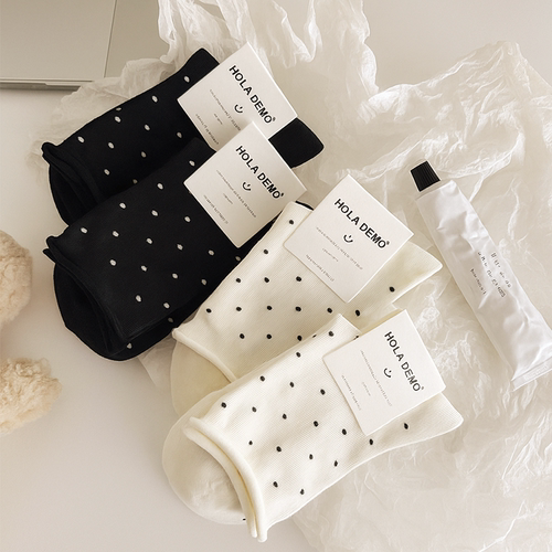吉良先生 白袜子女潮ins波点米色女袜纯棉秋冬舒适百搭女士中筒袜