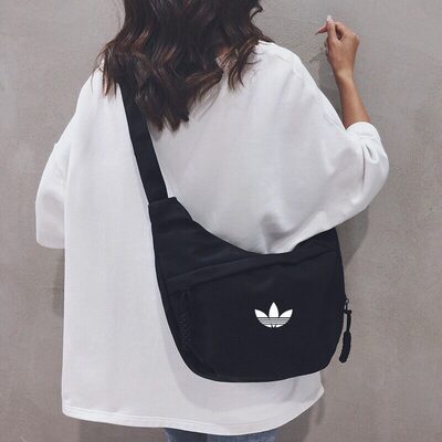 品牌正品胸包女小包新款