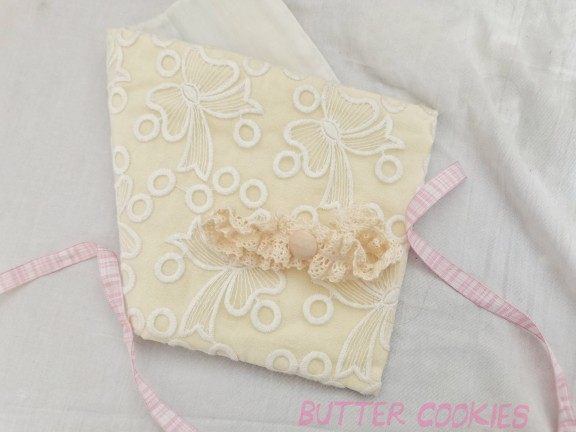 刺绣蝴蝶结奶黄可调节书衣