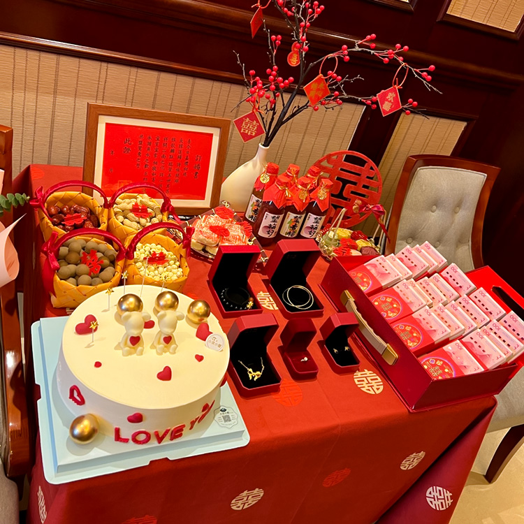 订婚布置装饰摆件红色双喜