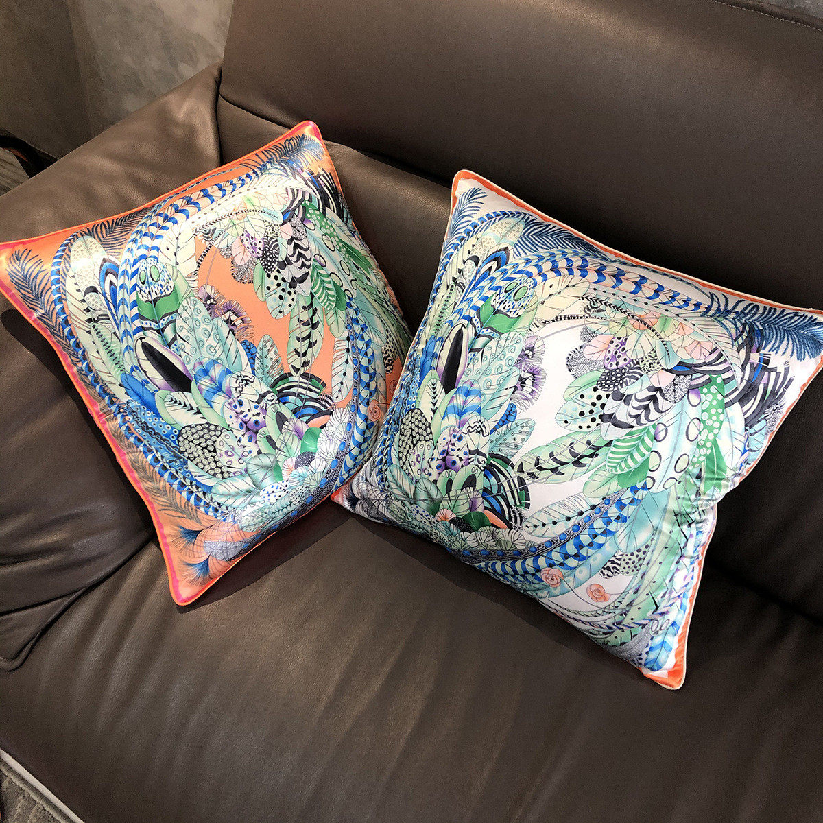 羽毛花花气质时尚印花滑感家居抱枕靠垫四季通用百搭多功能靠枕,居家布艺,抱枕被,淘宝优惠券,粉丝福利购,淘宝优惠卷