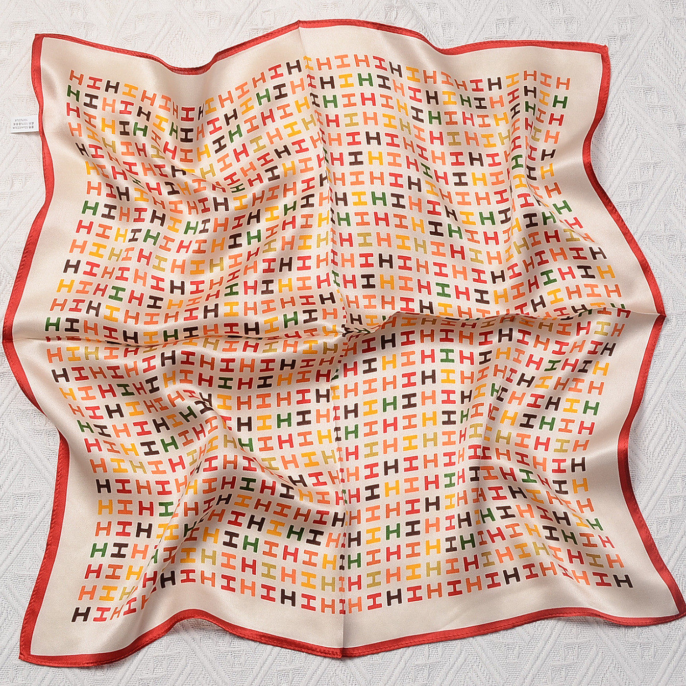 韩版字母印花真丝丝巾女士百搭气质职业装饰围脖小领巾夏季53方巾