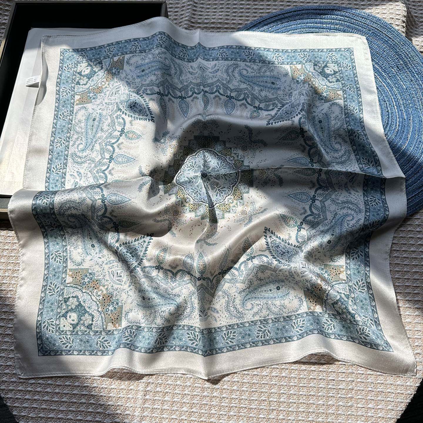 真丝印花小方巾围脖领巾绑包发带