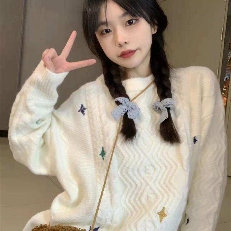 日系复古可爱软糯麻花毛衣女秋冬慵懒风宽松套头外穿加厚针织上衣