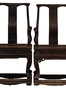 清代榆木髹漆三弯腿带托泥官帽椅