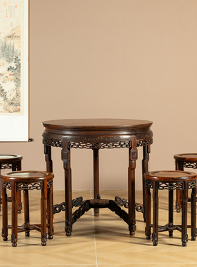 清代红木透雕绳纹圆桌圆凳成套