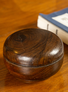 清代黄花梨一木整挖香盒