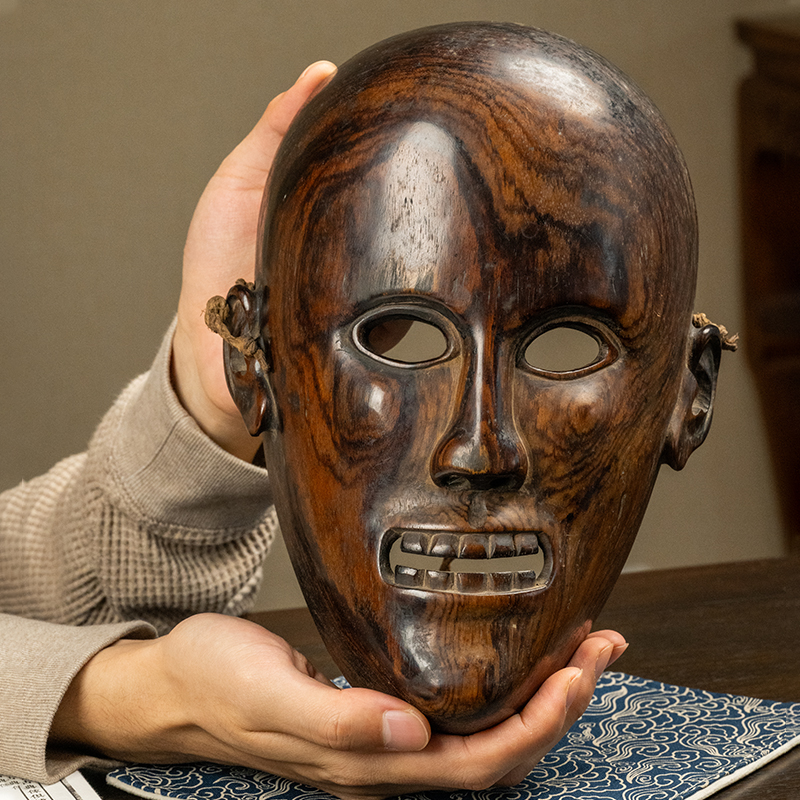 海南黄花梨一木整挖面具