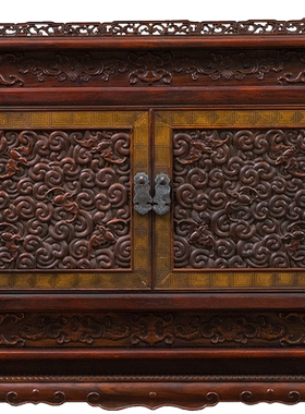 红木满雕蝠云纹带围栏须弥台座