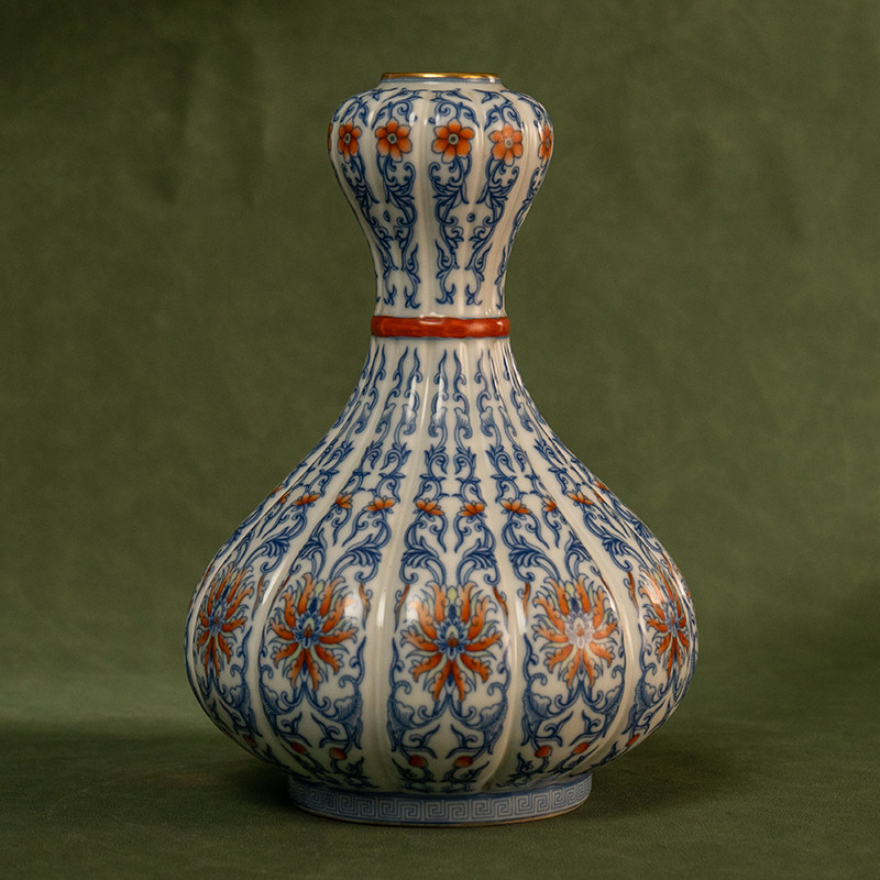 清代斗彩缠枝莲纹蒜头瓶老物件文玩古董瓷器收藏真品中式赏瓶摆件