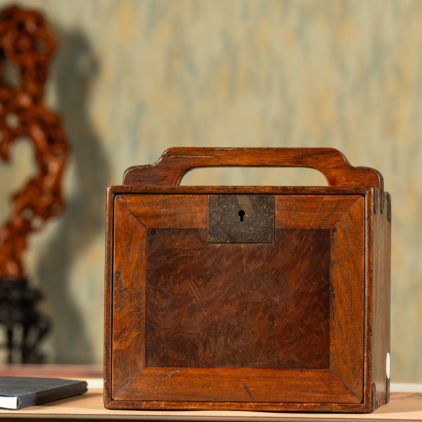 清早期黄花梨镶瘿木提梁文房箱文玩古董收藏海南黄花梨摆件百宝箱,家居饰品,艺术摆件,淘宝优惠券,粉丝福利购,淘宝优惠卷