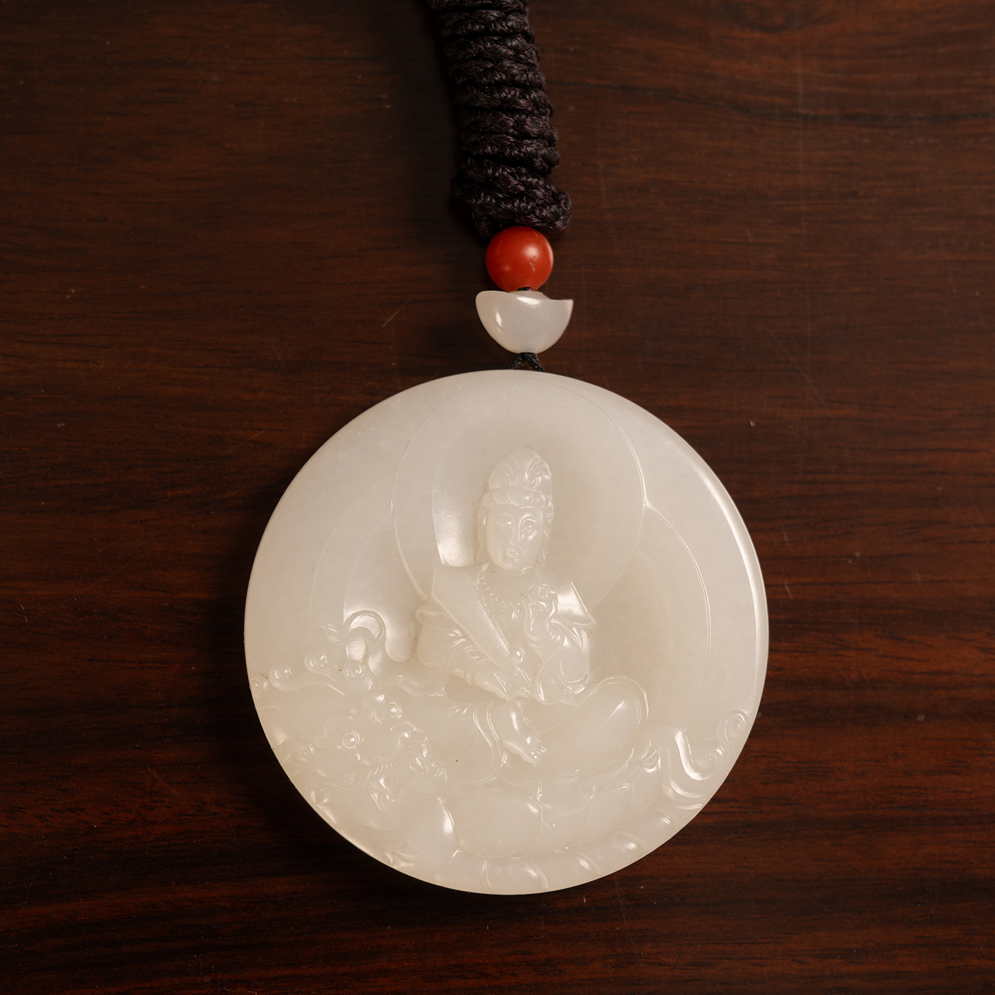 和田玉籽料圆形观音牌挂饰玉器收藏新疆和田玉观音祝福挂件43.4g