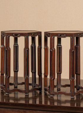 红木鱼门洞六角花几摆件