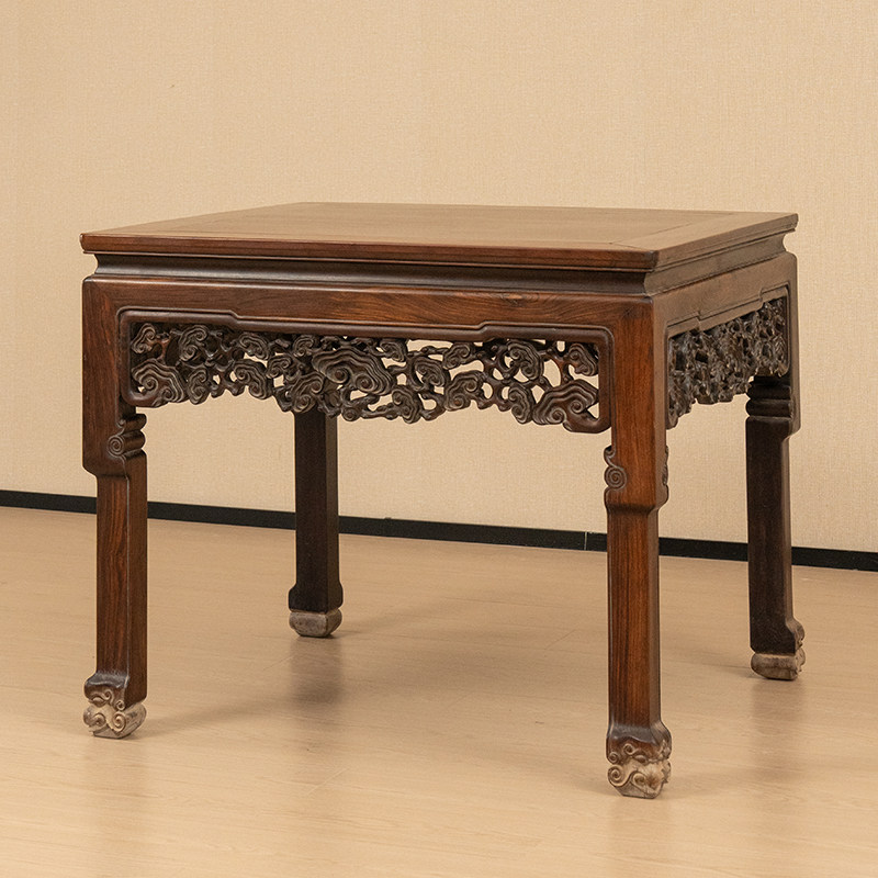 清代红木透雕灵芝纹八仙桌明清古典家具收藏老红木大红酸枝文房桌