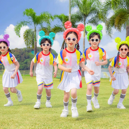六一儿童啦啦队演出服运动彩色T恤小学生舞蹈合唱表演服毕业班服