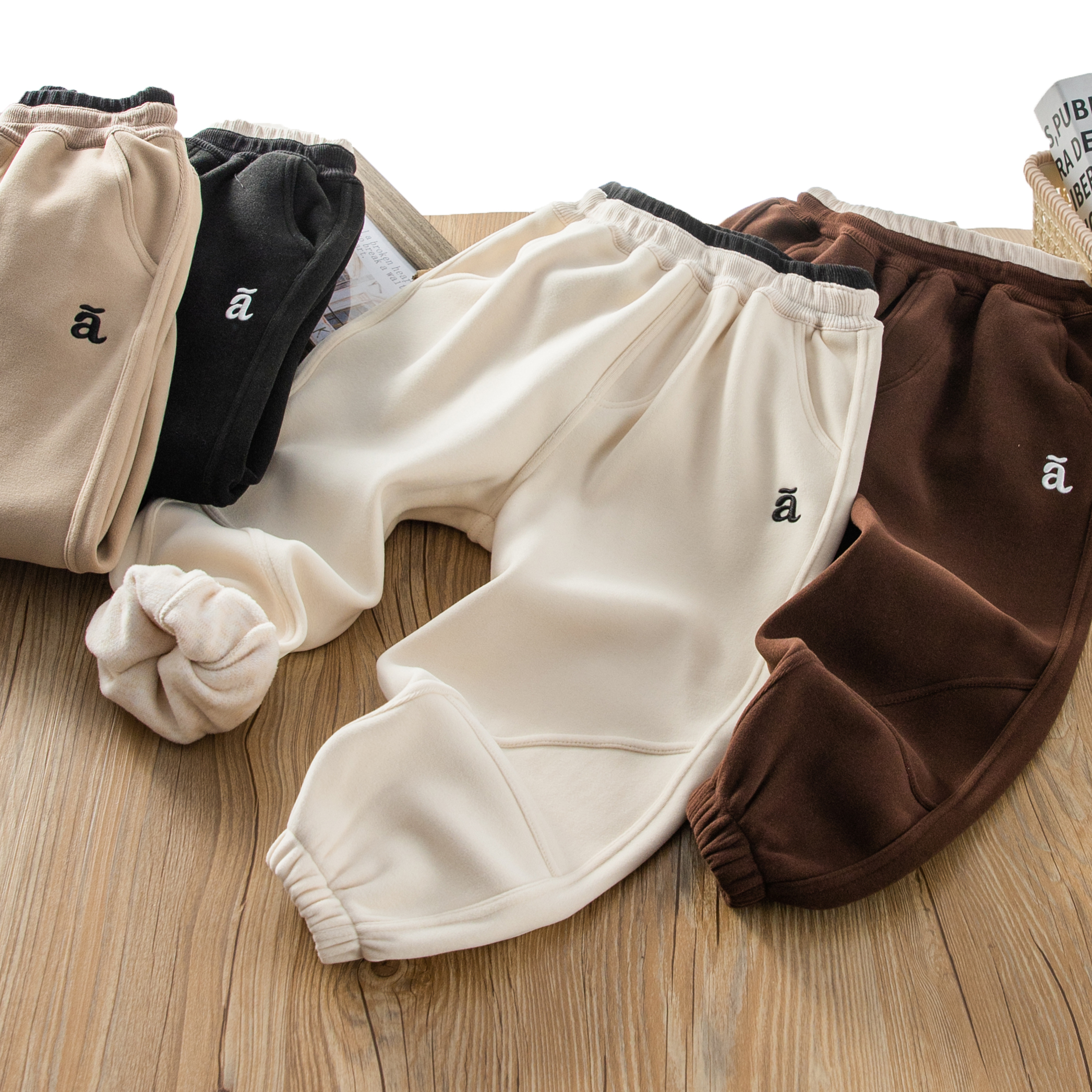 2025冬季男女童刺绣a腰撞色长裤中大童休闲舒适百搭卫裤