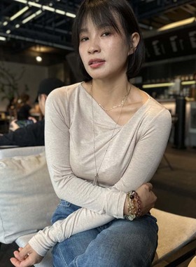 墙推~舒适巨显瘦 设计感荡领斜肩长袖修身弹力羊毛打底衫针织上衣