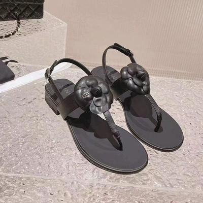 小香风夏季新款羊皮山茶花夹趾平底凉鞋女外穿百搭仙女风沙滩凉鞋