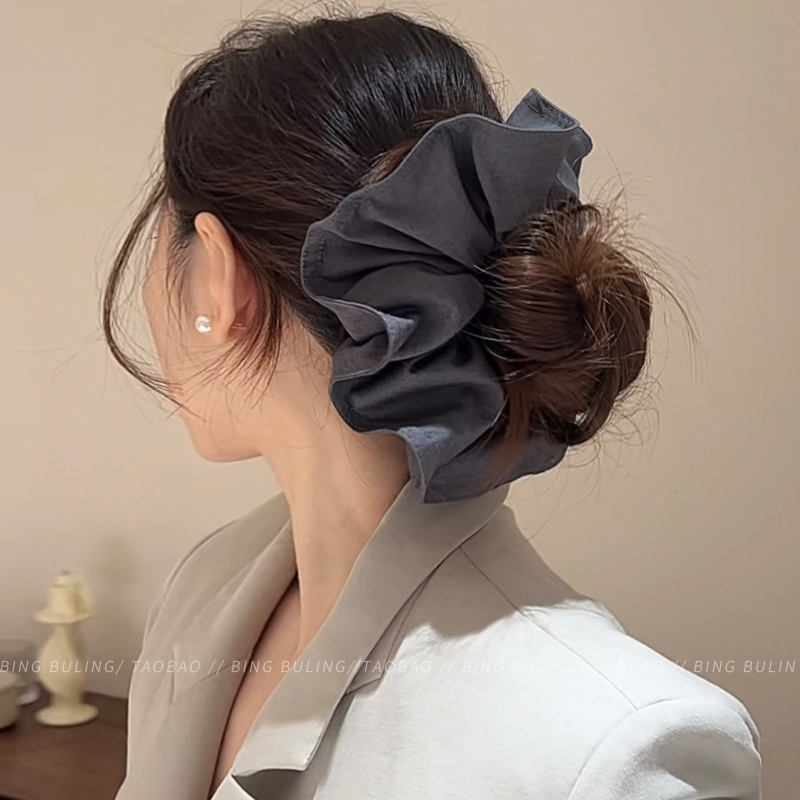气质简约灰色大肠发圈女韩国高级感头绳扎头发绳褶皱皮筋头饰发饰
