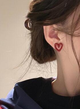 925银针新款红色耳钉爱心独特耳环2025高级感耳饰