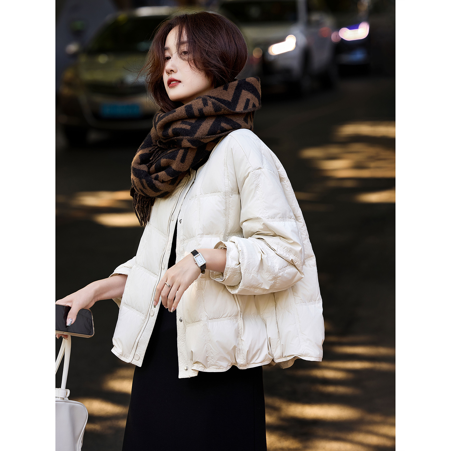 苏醒的乐园90鸭绒冬季时尚圆领蓬松泡芙面包服长袖短款羽绒服