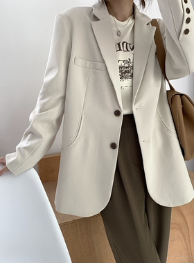 高级感米杏色秋季长袖西装外套女2022新款今年流行韩版宽松小西服