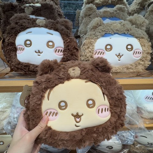 Chiikawa系列毛茸茸季小熊包 名创优品MINISO乌萨奇吉伊单肩包