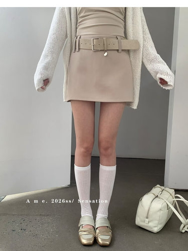 AME2026春季新款韩版气质高腰显瘦配皮带百搭A字半身裙包臀裙