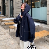 休闲连帽工装明线藏青色风衣外套女春秋2025新款巨好看高级感大衣，女装风衣，2C033