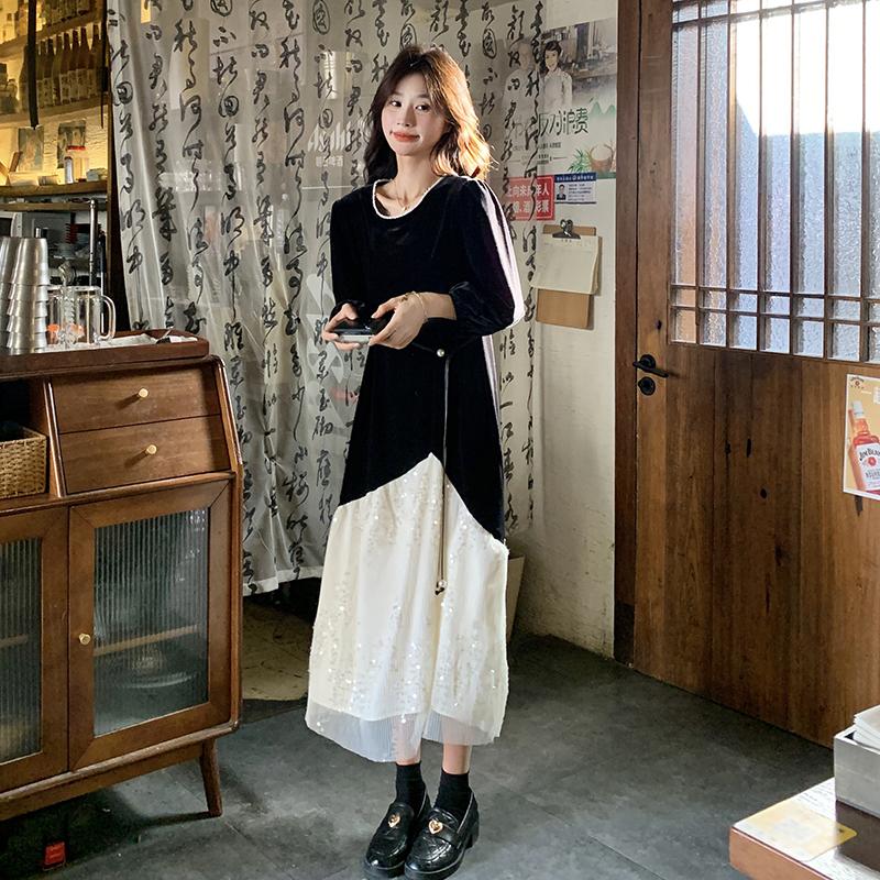 黑色丝绒亮片拼接网纱连衣裙女早春2025年新款法式复古高级感长裙,女装连衣裙,2C033