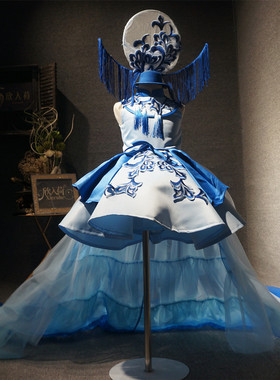 欣入荷儿童蓝色拖尾礼服女童青花瓷中国风车模模特走秀表演演出服